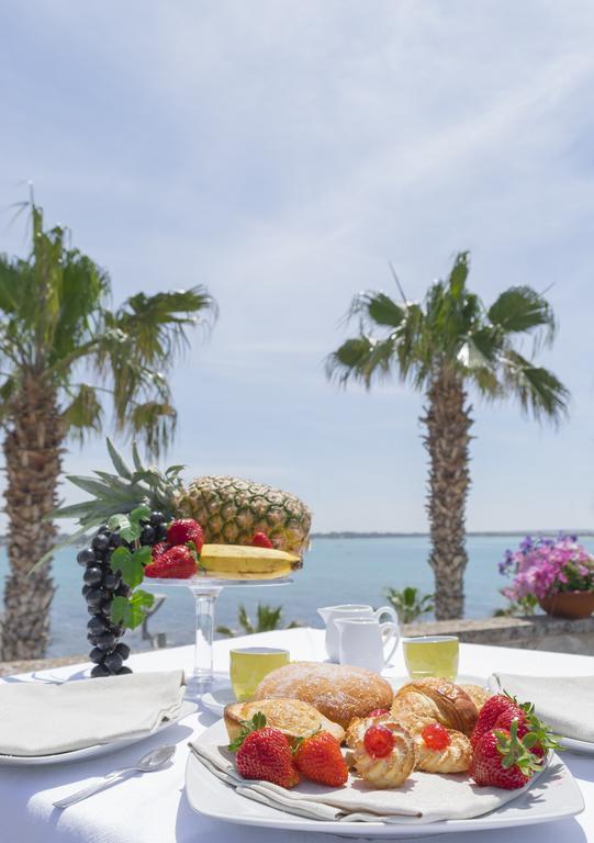 Acquamarina B&b Porto Cesareo Bagian luar foto