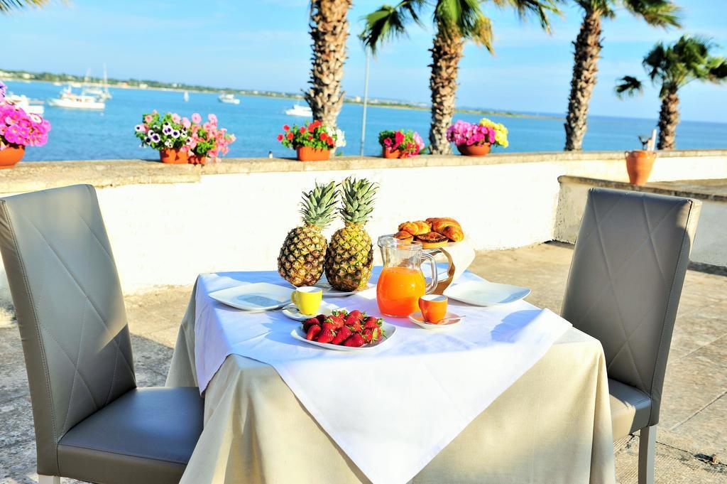 Acquamarina B&b Porto Cesareo Bagian luar foto